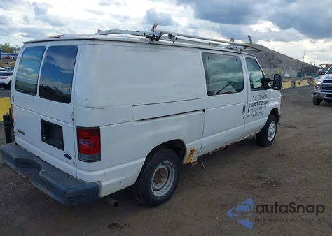 2008 Ford E-150 Commercial/Recreational z USA, uszkodzony, nr VIN 1FTNE14W78DB35556